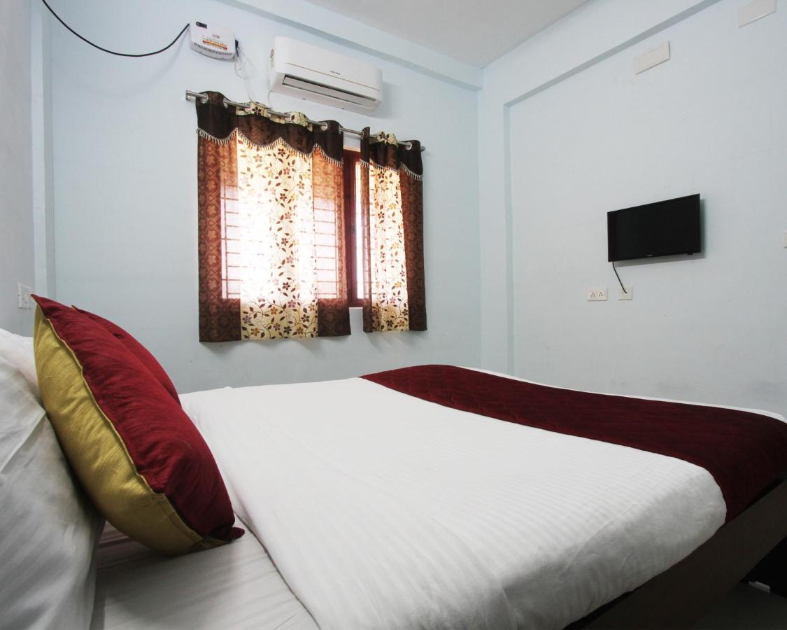 Lakshana Service Apartment - Big Temple タンジャーヴール エクステリア 写真