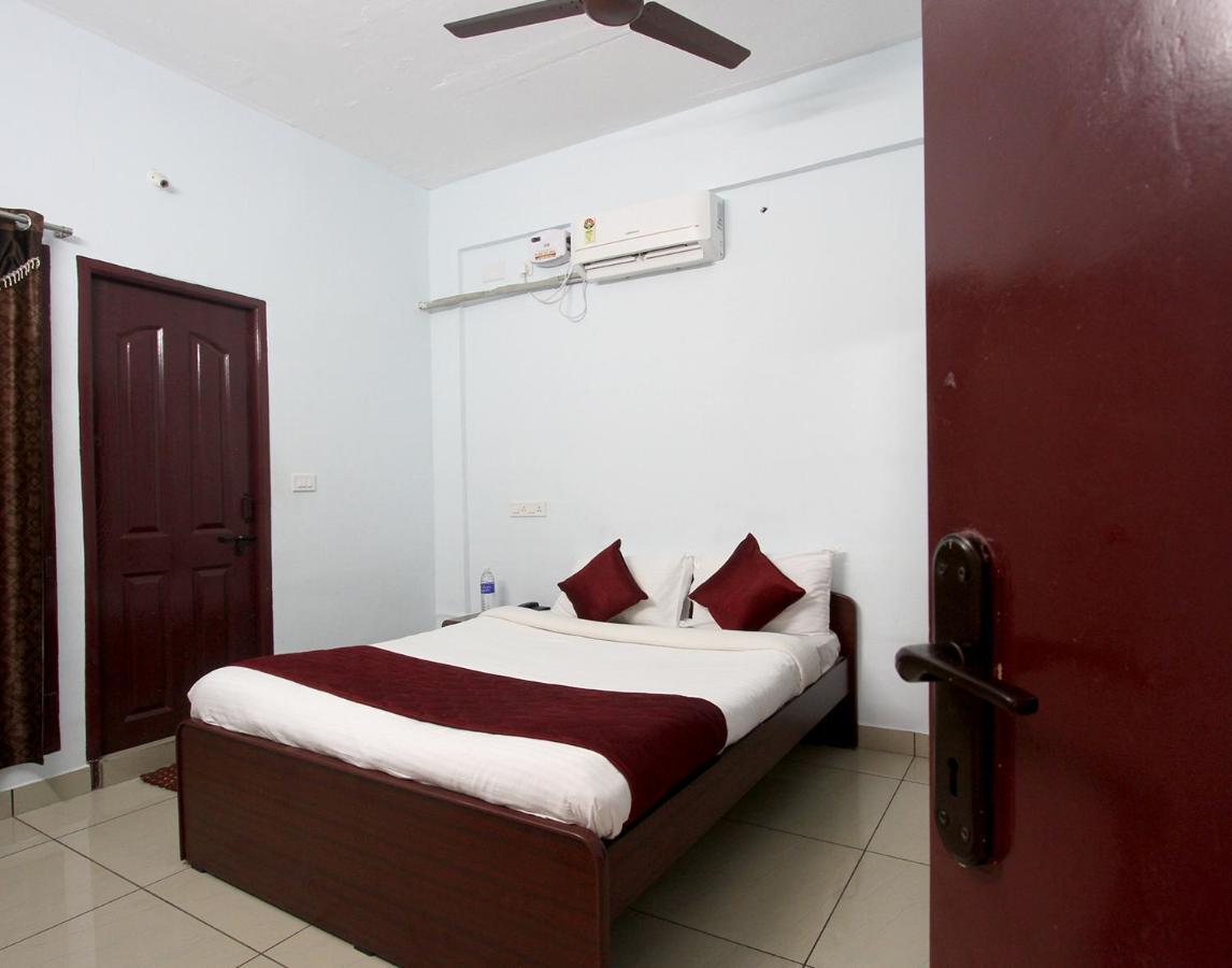Lakshana Service Apartment - Big Temple タンジャーヴール エクステリア 写真