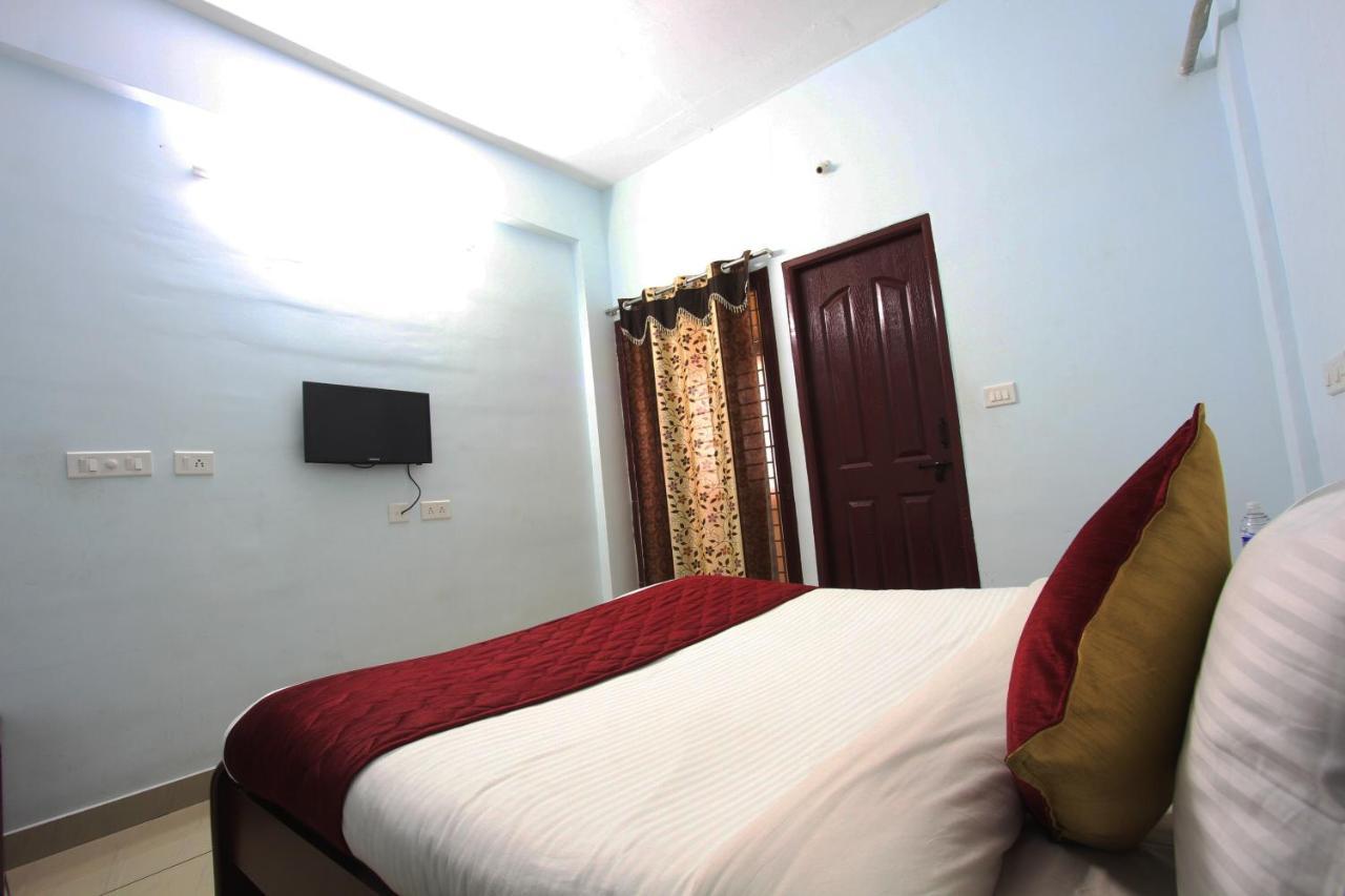 Lakshana Service Apartment - Big Temple タンジャーヴール エクステリア 写真